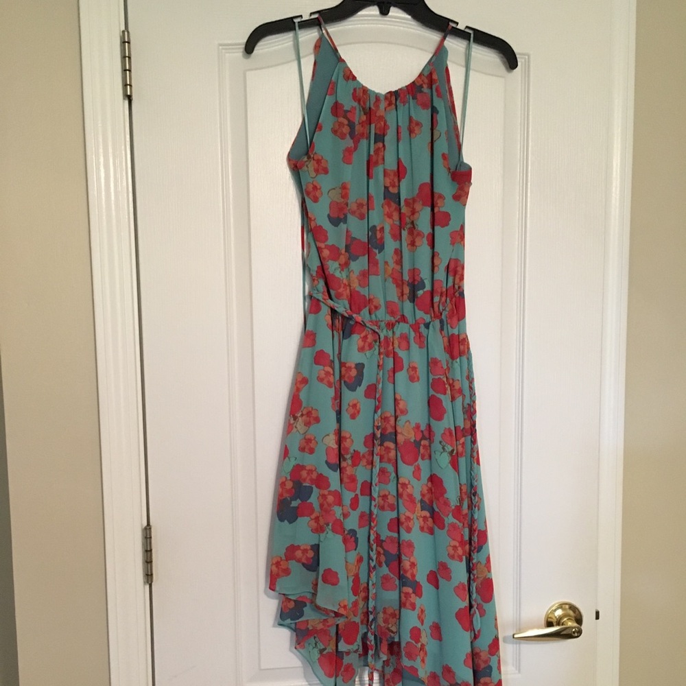 Jessica Simpson dress